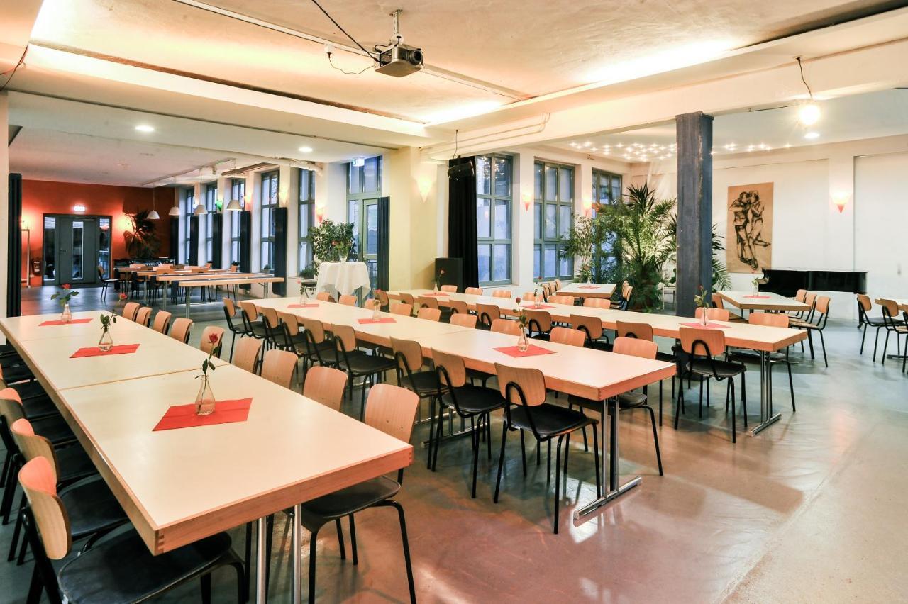 Gästehaus abz Stuttgart Exterior foto